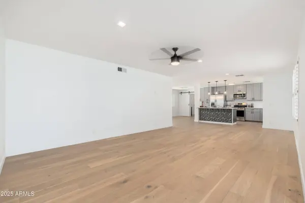 6127 N 16th Place, Phoenix, AZ 85016