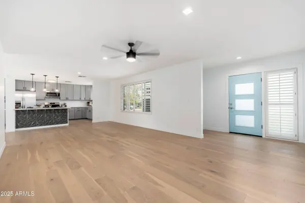 6127 N 16th Place, Phoenix, AZ 85016