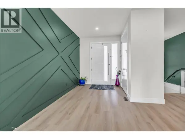 2719 HAWTHORN Drive, Penticton, BC V2A9A9