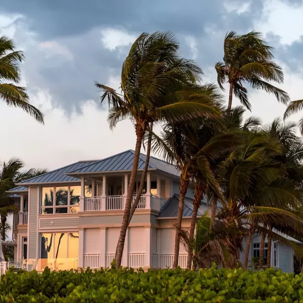 How to Prepare Your Home for Extreme Weather: Essential Tips for Every Season