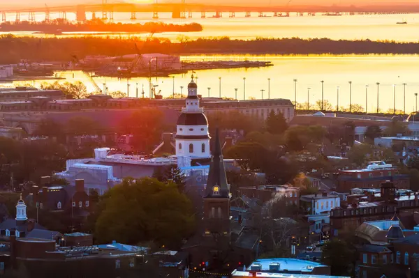 The April Surge: Why Annapolis Luxury is Defying National Inventory Trends