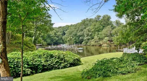 104 VIRGINIA AVE, Edgewater, MD 21037