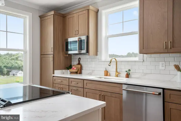 947 MARZOFF RD, Deale, MD 20751