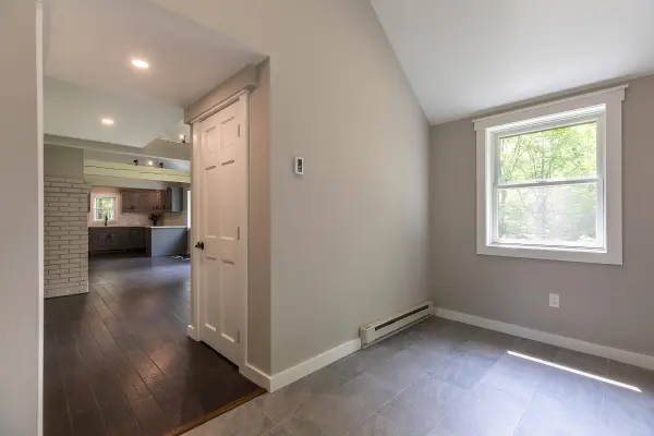 20 Armstrong LN, Cavendish, VT 05142