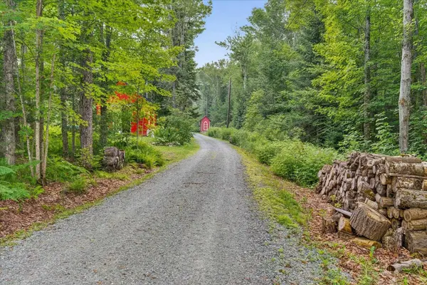 3400 Healdville RD, Mount Holly, VT 05730