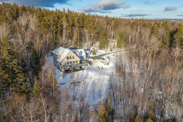 201 Spruce DR, Andover, VT 05143