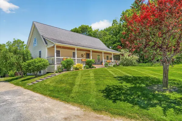 121 Hull AVE, Wallingford, VT 05773