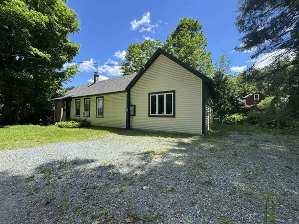 10 West Hill RD, Ludlow, VT 05149