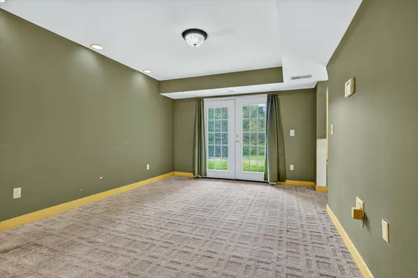 514 Old Ti RD, Hubbardton, VT 05735