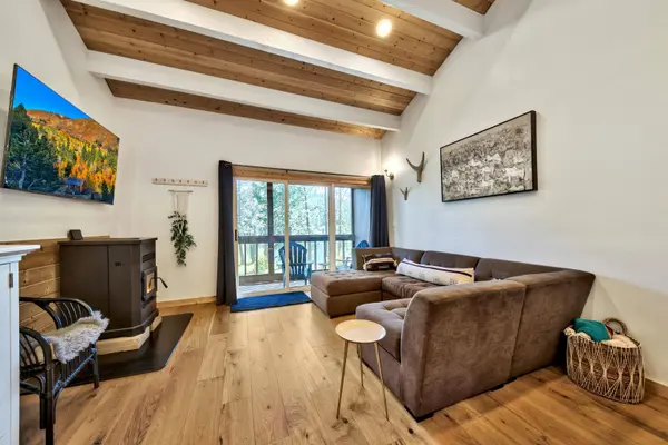 19671 Boreal Ridge Road, Soda Springs, CA 95728