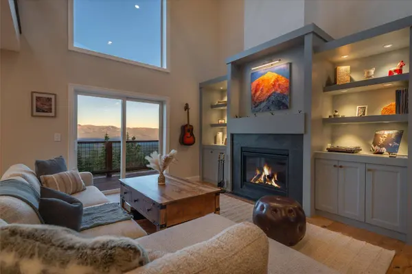 14395 Skislope Way, Truckee, CA 96161-0000