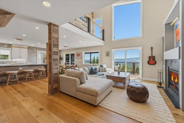14395 Skislope Way, Truckee, CA 96161-0000