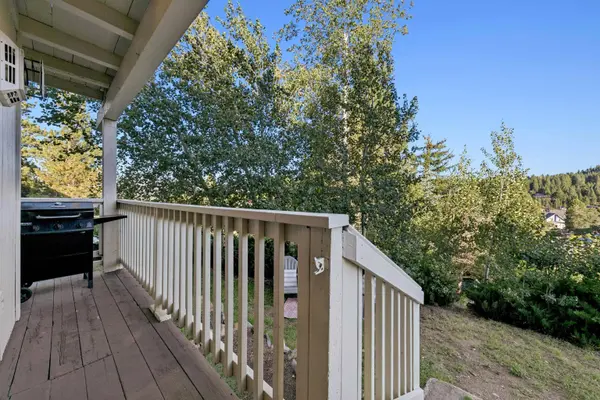 10085 Keiser Avenue, Truckee, CA 96161-0201