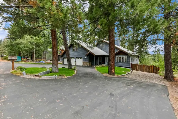 10936 Jeffery Pine Road, Truckee, CA 96161