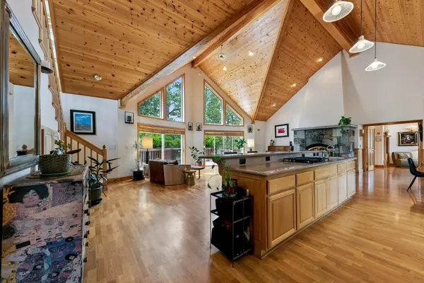 15686 Waterloo Circle, Truckee, CA 96161