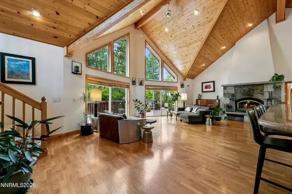 15686 Waterloo, Truckee, CA 96161