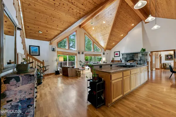 15686 Waterloo, Truckee, CA 96161