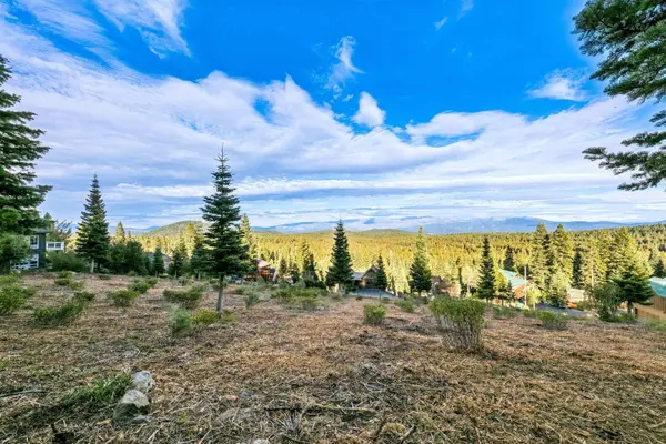13038 Skislope Way, Truckee, CA 96161