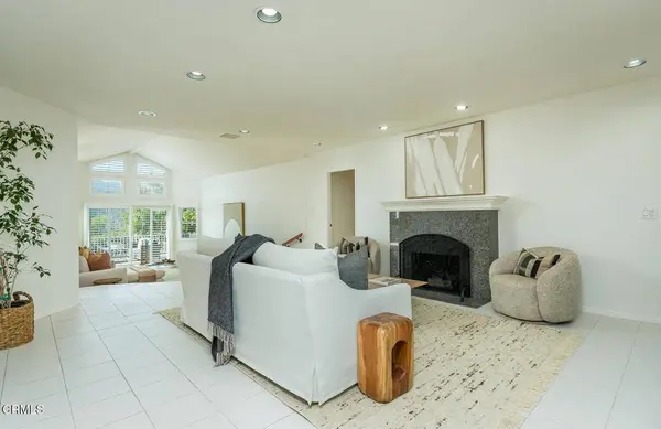 3550 Santa Carlotta ST, Glendale, CA 91214