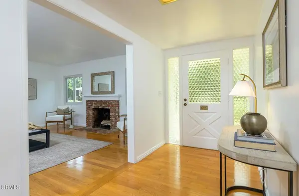 1110 Fairview DR, La Canada Flintridge, CA 91011