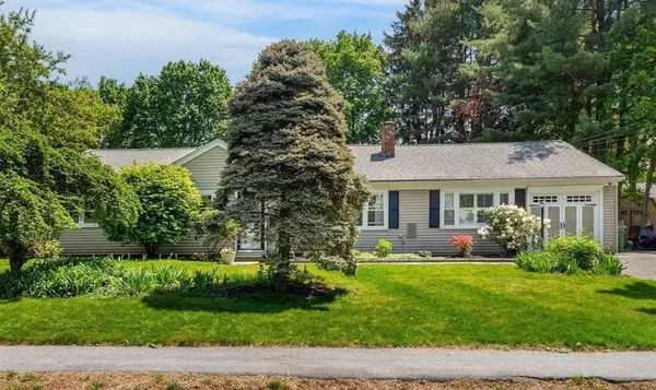 7 Leighton St, Natick, MA 01760