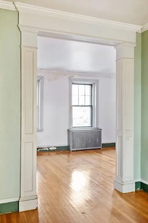 315 Tappan St #4, Brookline, MA 02446