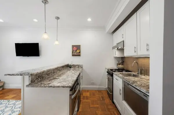 56 Commonwoealth Ave #53, Boston, MA 02116