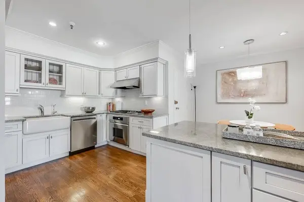 280 Beacon St #U#65, Boston, MA 02116