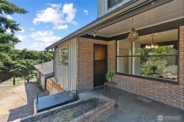 3805 E L ST, Tacoma, WA 98404