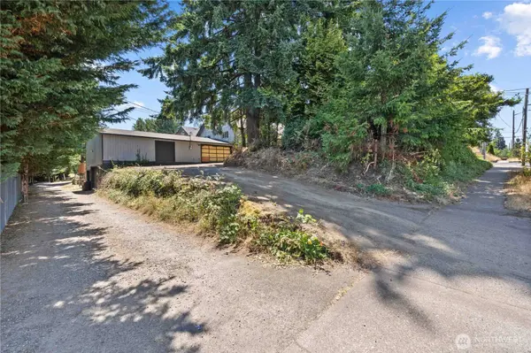 3805 E L ST, Tacoma, WA 98404