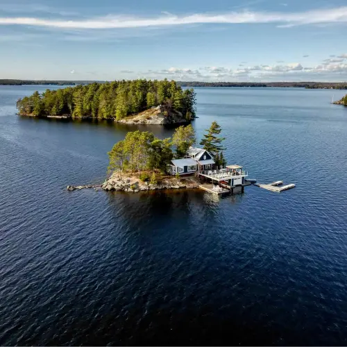 The Muskoka Summer Buyer's Guide: What to Look for When Visiting Waterfront Properties in Person,Laura Stevens