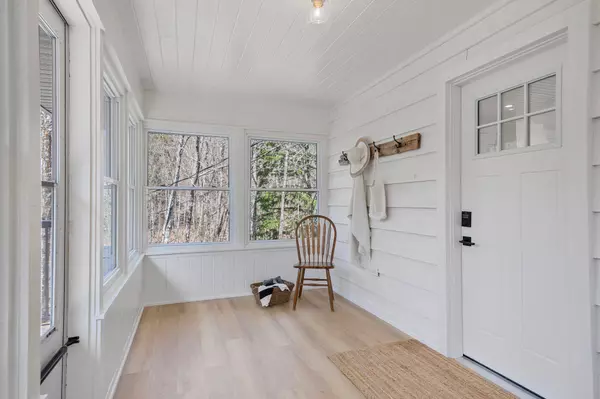 2481 Falkenburg RD, Muskoka Lakes, ON P0B 1J0