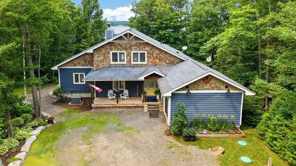 1076 Healey Lake RD, Bracebridge, ON P1L 1X3
