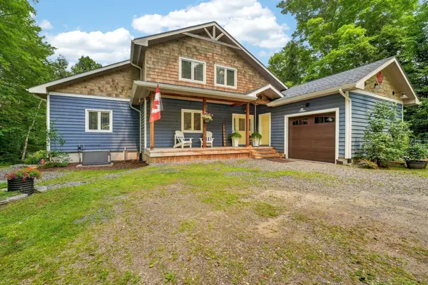 1076 Healey Lake RD, Bracebridge, ON P1L 1X3