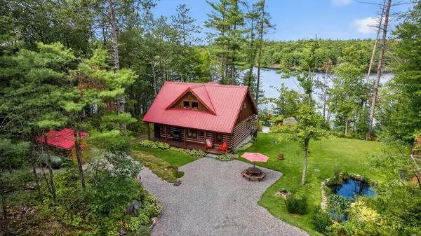 1042 Amanda LN, Gravenhurst, ON P1P 1R3