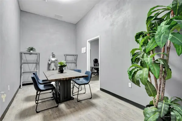 5256 CR 542F, Bushnell, FL 33513