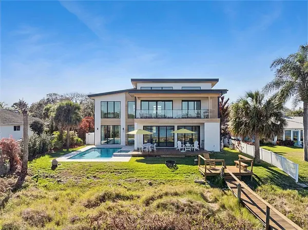 1703 S RIVERSIDE DR, New Smyrna Beach, FL 32168