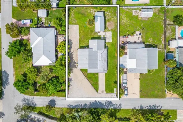 1593 NE Orion ST, Jensen Beach, FL 34957