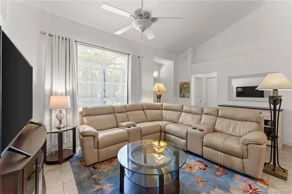 772 NW Avens ST, Port St Lucie, FL 34983