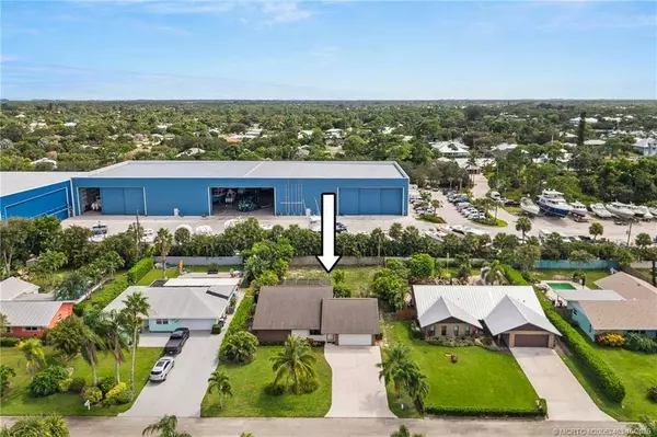 4726 SE Manatee TER, Stuart, FL 34997