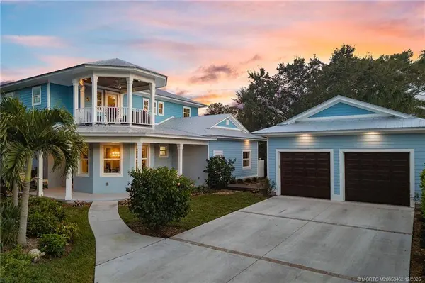 1002 SE Riverside DR, Stuart, FL 34996