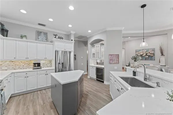 3840 SW Canoe Creek TER, Palm City, FL 34990