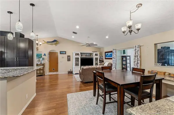 4459 SE Kubin AVE, Stuart, FL 34997