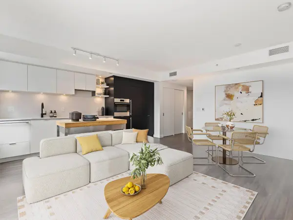 210 E 5th AVE #301, Vancouver, BC V5T 0K1