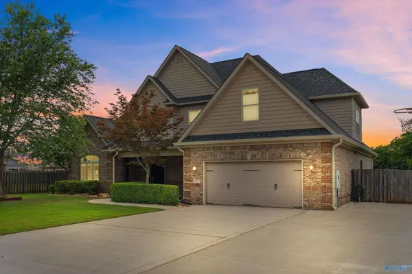 2311 Amberly Lane Sw SW, Decatur, AL 35603