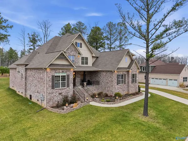 68 Natures Ridge Way SE, Huntsville, AL 35803