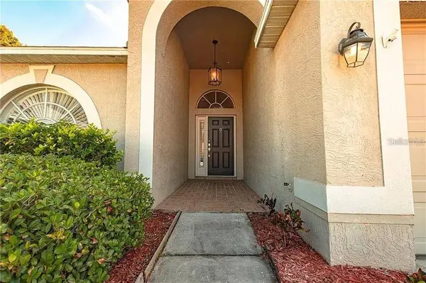 3904 IXORA CT, Riverview, FL 33578