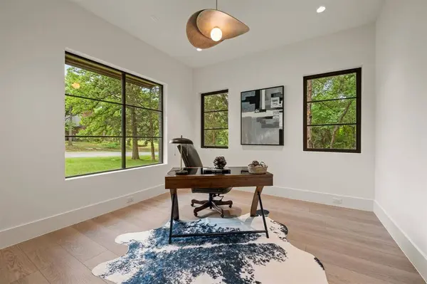 1350 Woodbrook Lane, Southlake, TX 76092