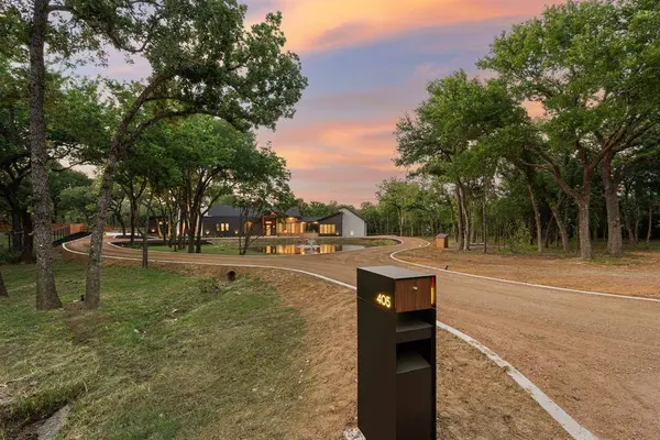 405 Stonewood Boulevard, Bartonville, TX 76226