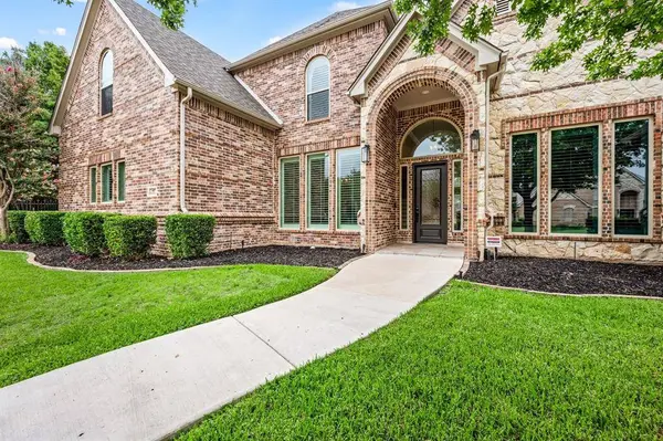 607 Bordeaux Drive, Southlake, TX 76092